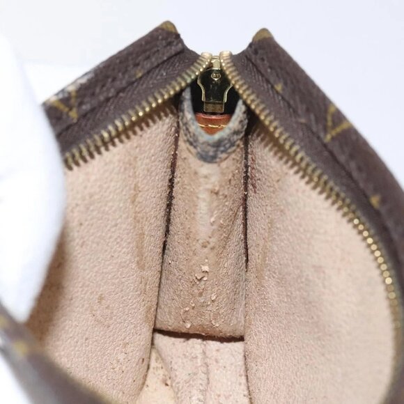 LOUIS VUITTON Monogram Poche Toilette 15 Pouch - Picture 11 of 16